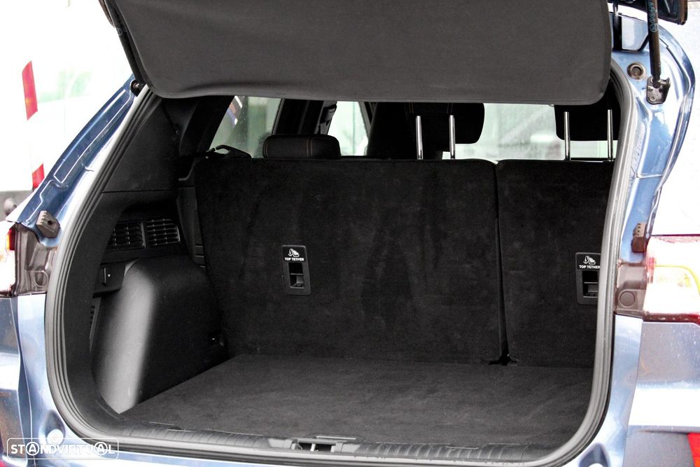 Ford Kuga 1.5 EcoBoost ST-Line - 11