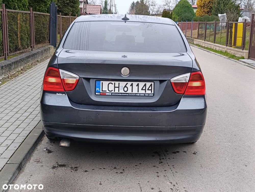 BMW Seria 3 320d DPF - 3