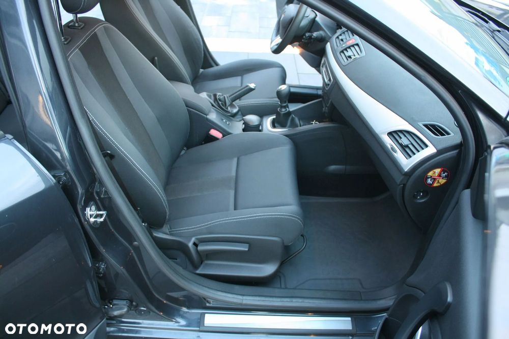 Renault Megane 1.6 16V Dynamique Euro5 - 23