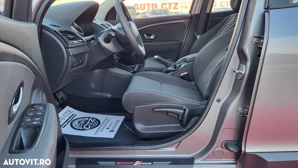 Renault Megane - 29
