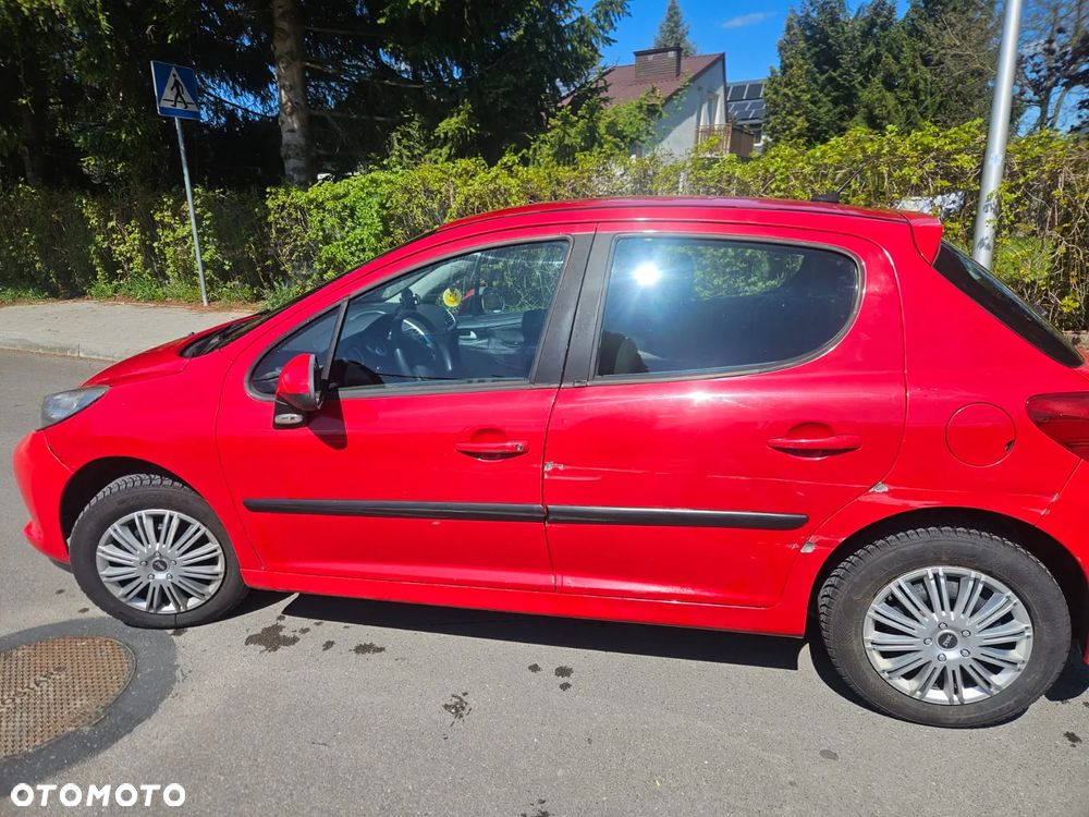 Peugeot 207 1.4 16V Trendy - 7