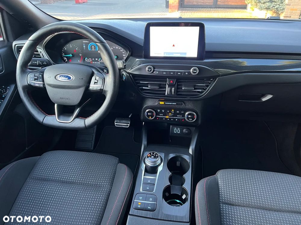 Ford Focus 1.5 EcoBlue ST-Line - 18