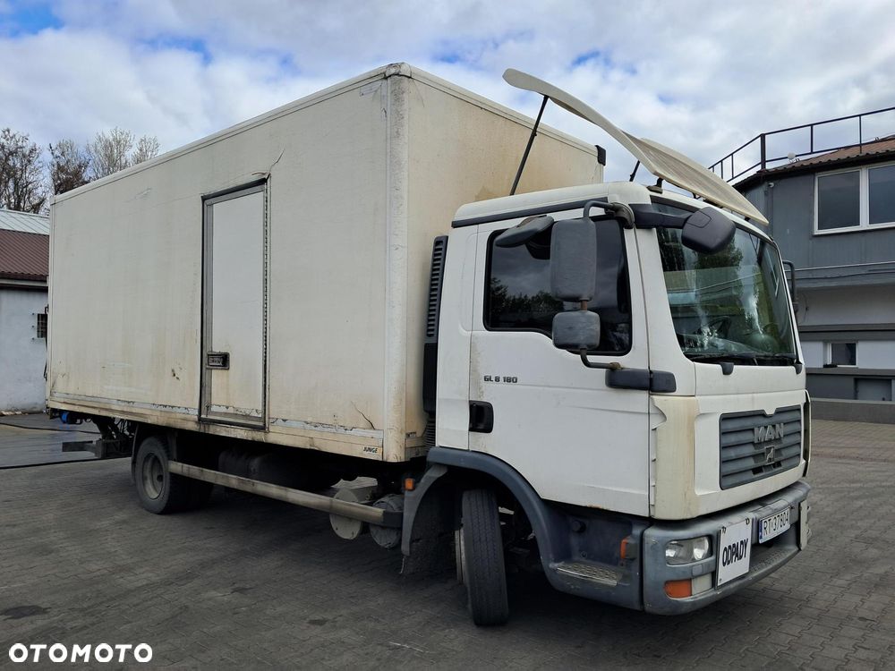 MAN TGL 8.180 4X2 - 2