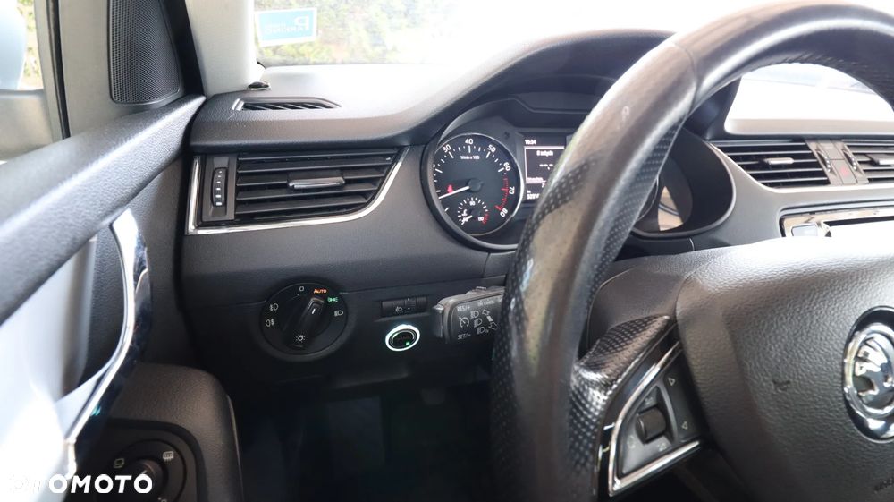 Skoda Octavia - 22
