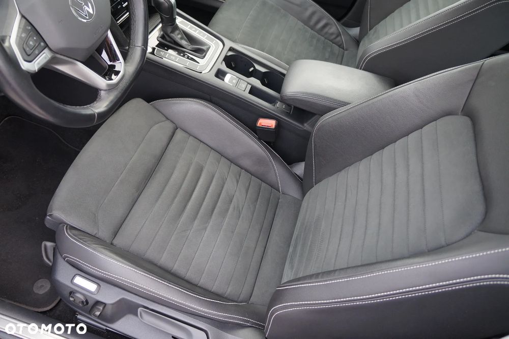 Volkswagen Passat 2021