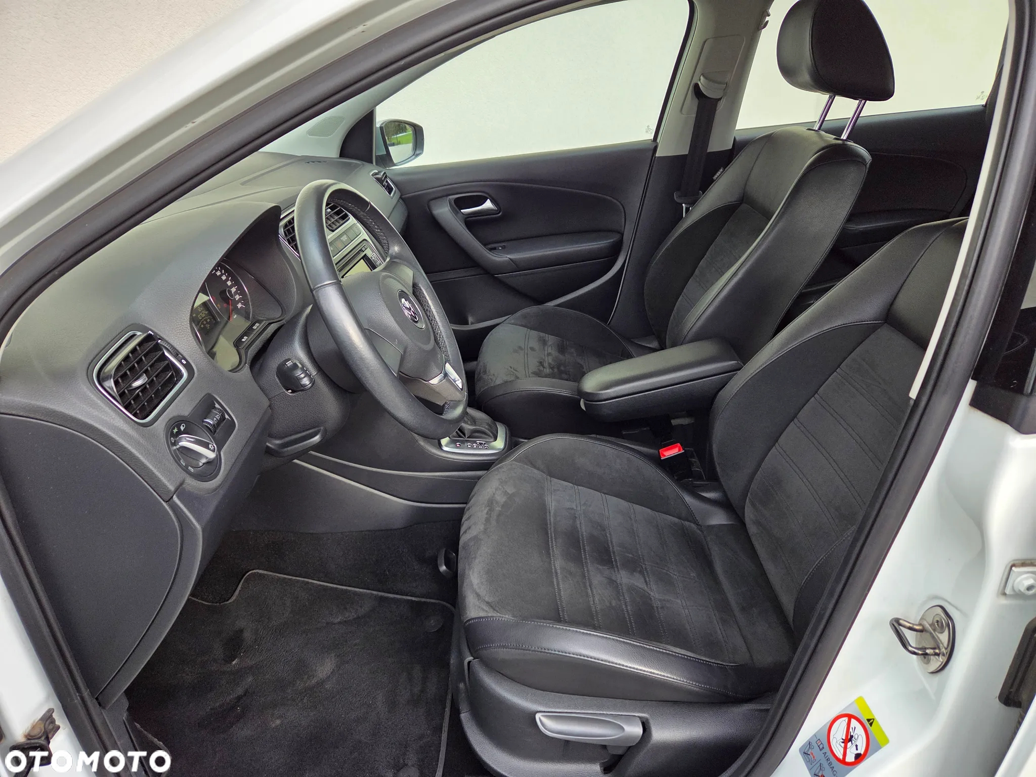 Volkswagen Polo - 8
