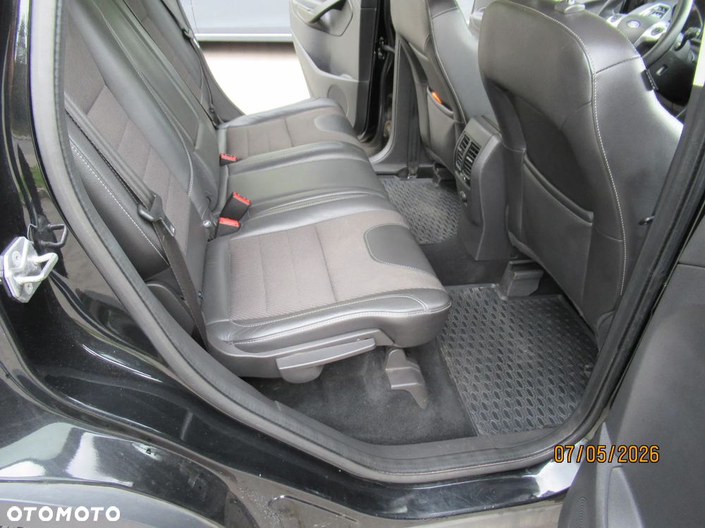 Ford Kuga 2.0 TDCi 4x4 Titanium - 19