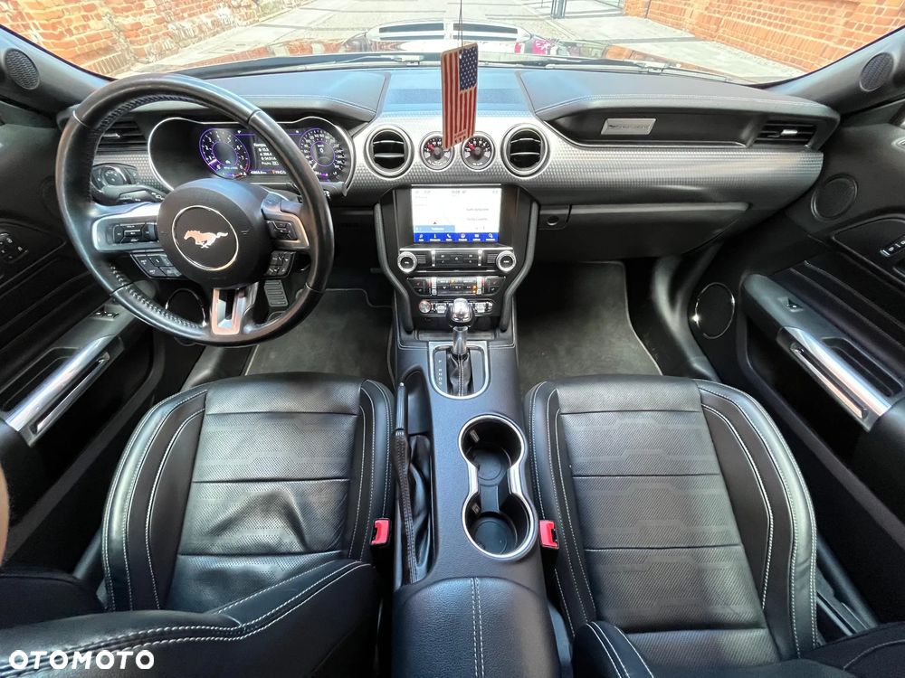 Ford Mustang - 9