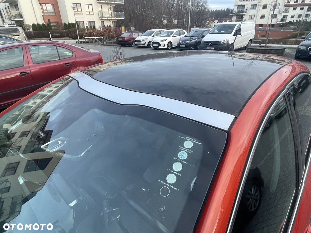 Peugeot 208 1.2 PureTech Allure S&S EAT6 - 6