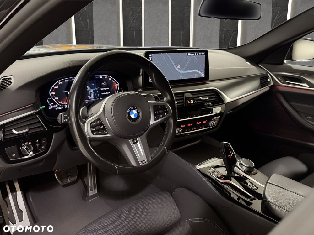 BMW Seria 5 - 10