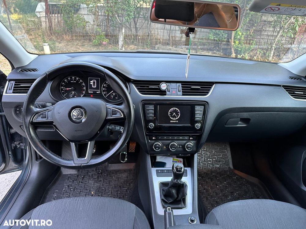 Skoda Octavia 1.6 TDI Style - 11