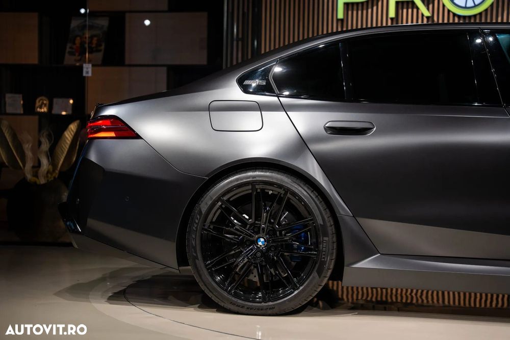 BMW M5 - 16