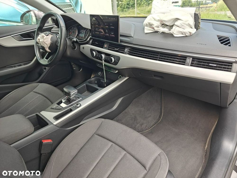 Audi A4 Avant - 15