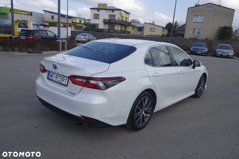 Toyota Camry 2.5 Hybrid Prestige CVT - 4