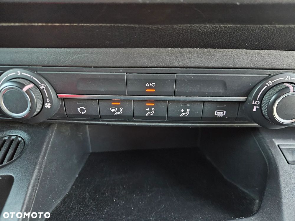 Peugeot PARTNER - 23