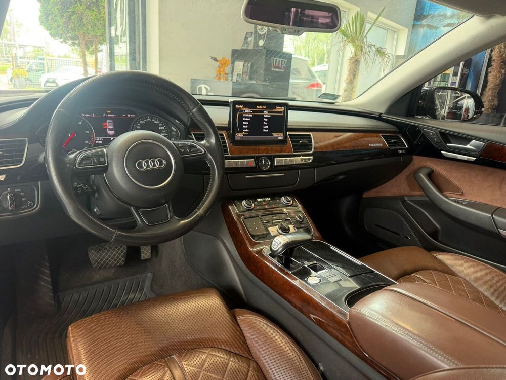Audi A8 - 10