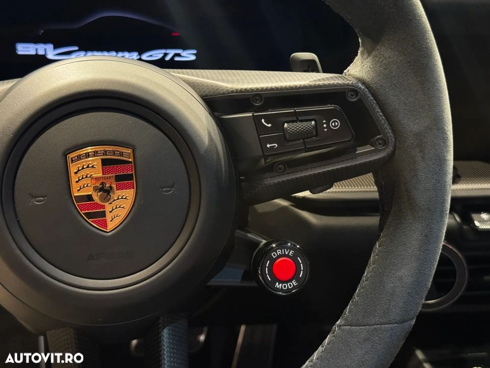 Porsche 911 - 28