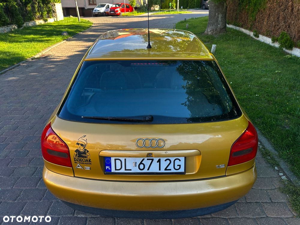 Audi A3 3-drzwiowe 1.6 Attraction - 6
