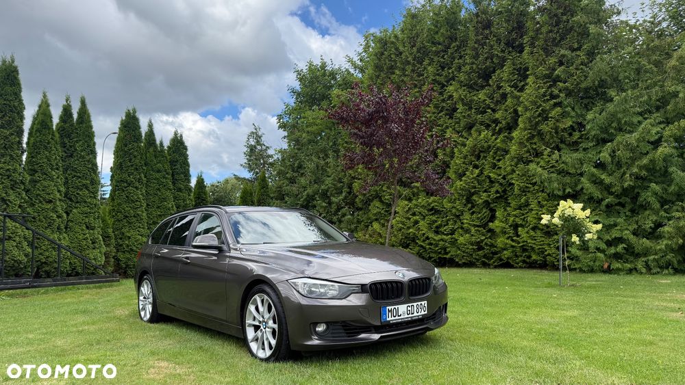 BMW Seria 3 330d Blue Performance - 8