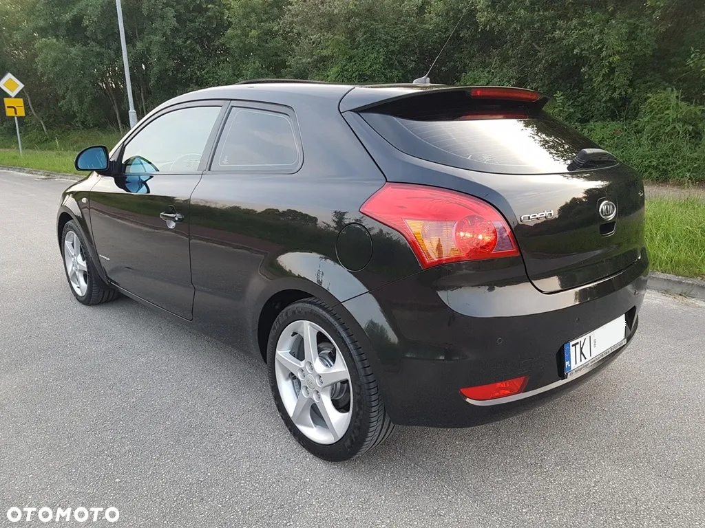 Kia ProCeed Pro_cee'd 2.0 Optimum + - 10