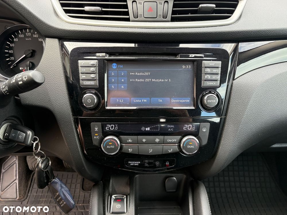 Nissan Qashqai 1.2 DIG-T N-Vision - 26