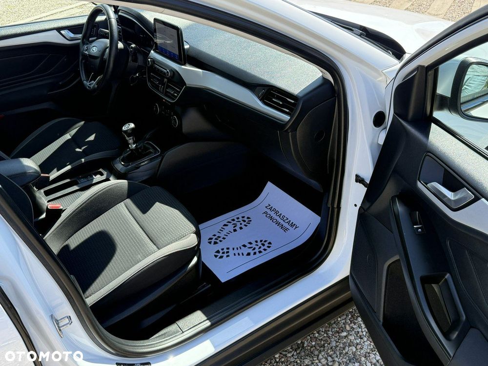 Ford Focus - 33