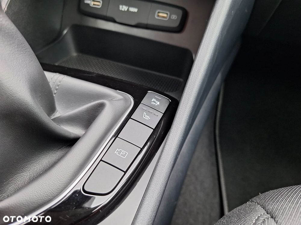 Hyundai Tucson 1.6 T-GDi Smart 2WD - 21