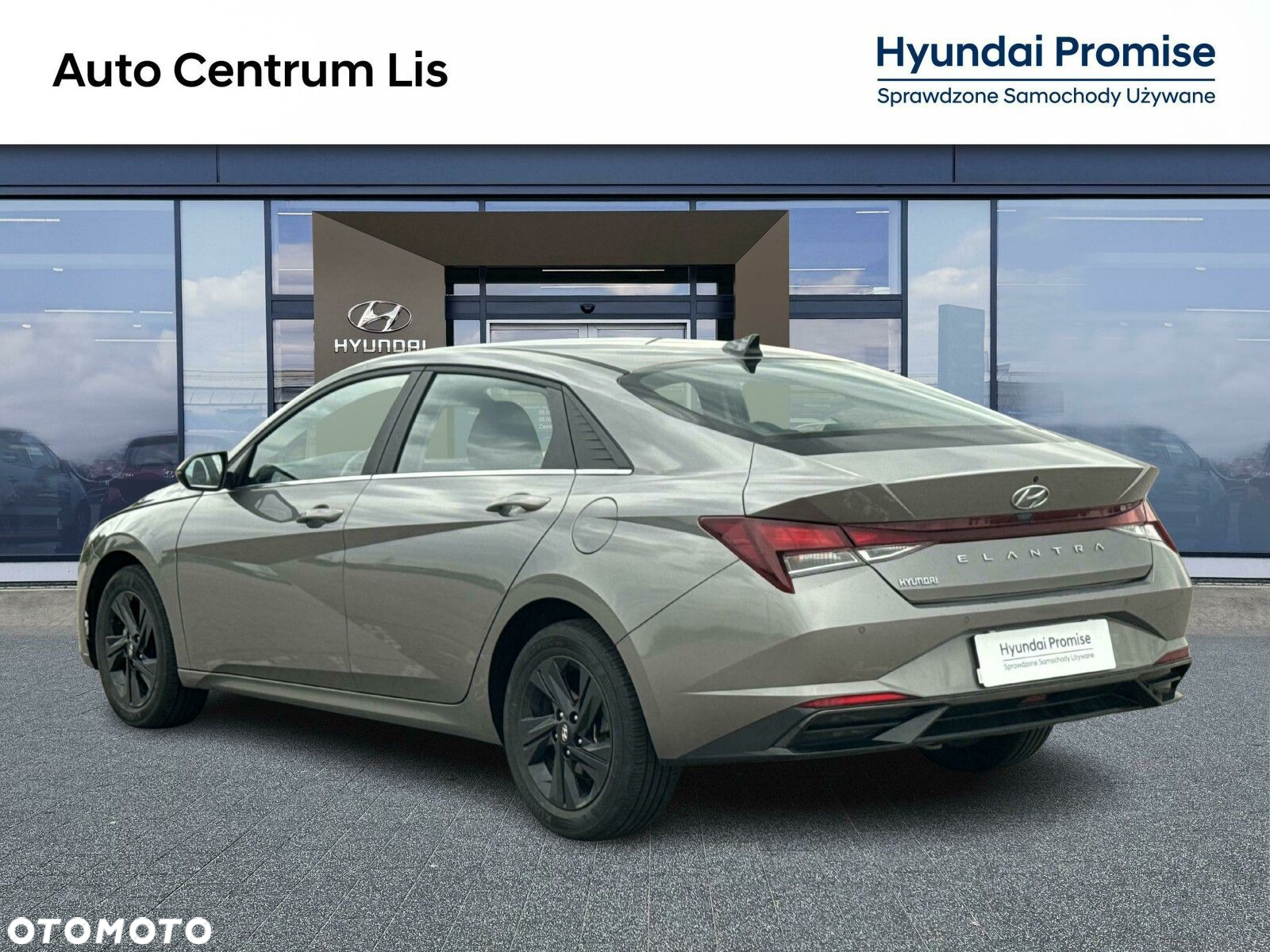 Hyundai Elantra 1.6 Smart CVT - 3