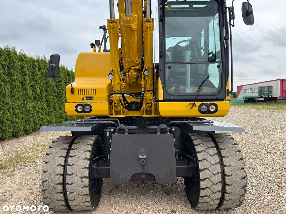 Komatsu PW 160-11 - 13