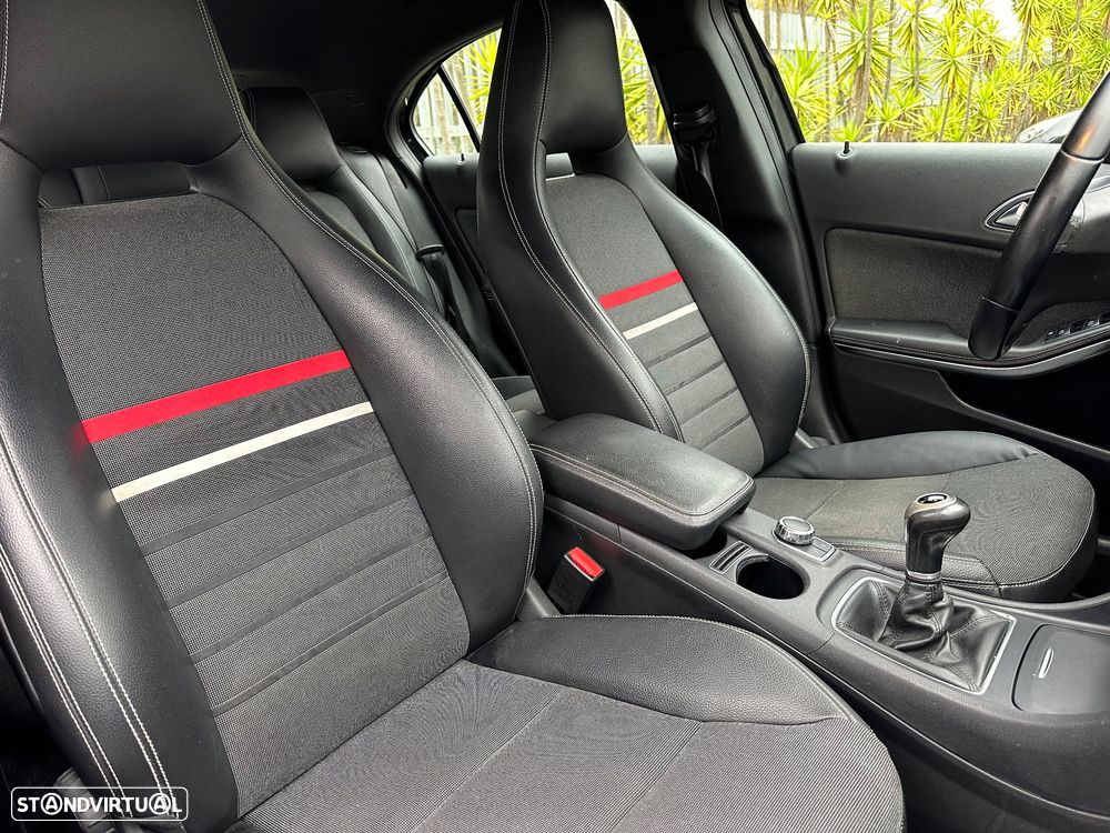 Mercedes-Benz A 180 CDI (BlueEFFICIENCY) Urban - 16