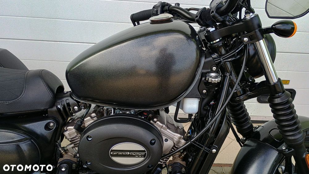 Hyosung GV - 26