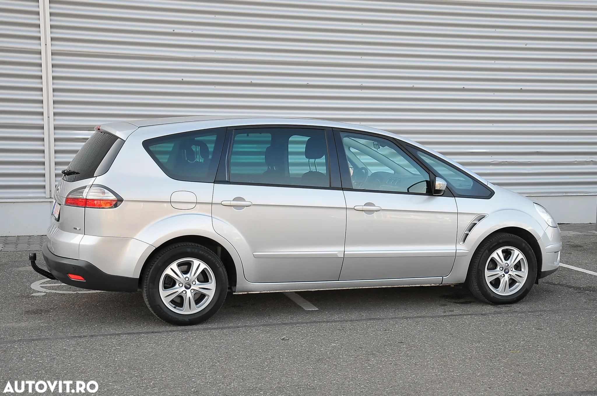 Ford S-Max 2.0 TDCi DPF Titanium - 3