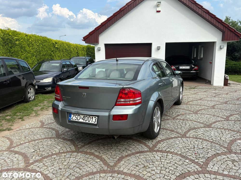 Dodge Avenger 2.0 CRD SE - 7