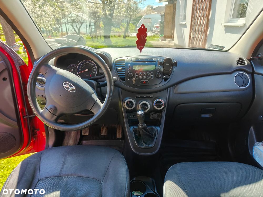 Hyundai i10 1.1 Base - 8