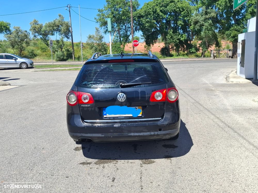 VW Passat - 4