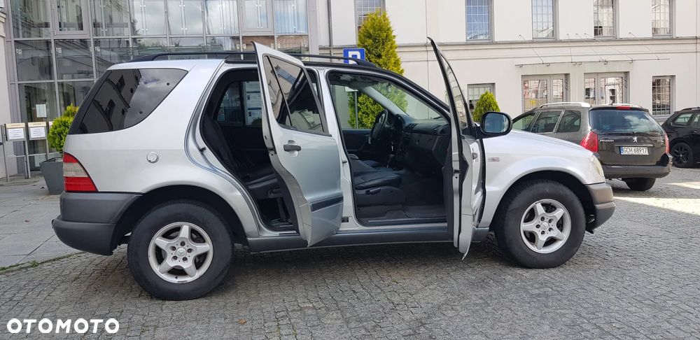 Mercedes-Benz ML 320 - 16