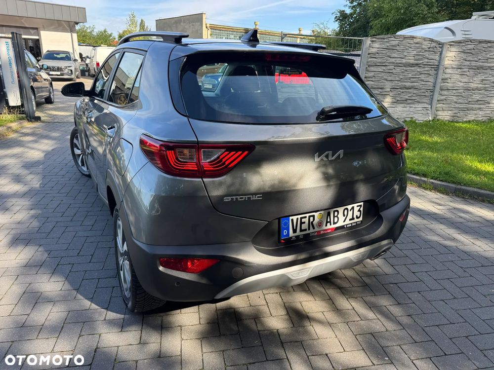 Kia Stonic - 16