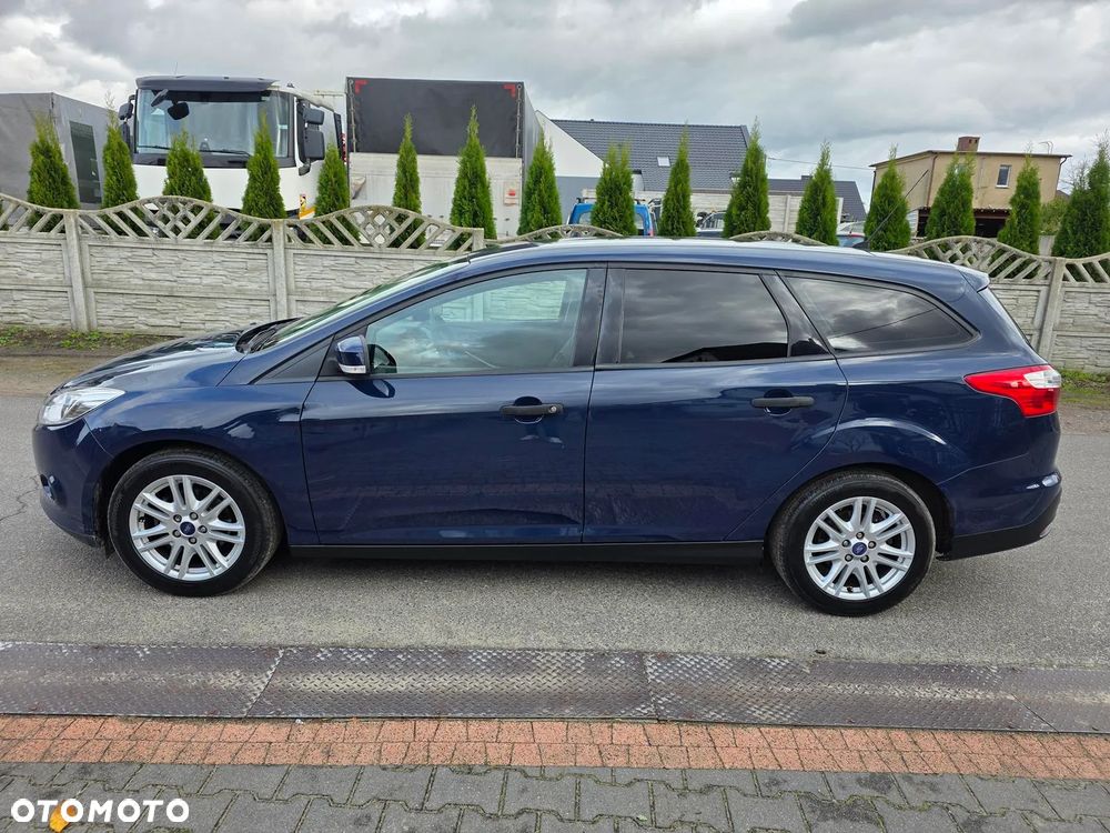 Ford Focus 1.0 EcoBoost Trend - 4