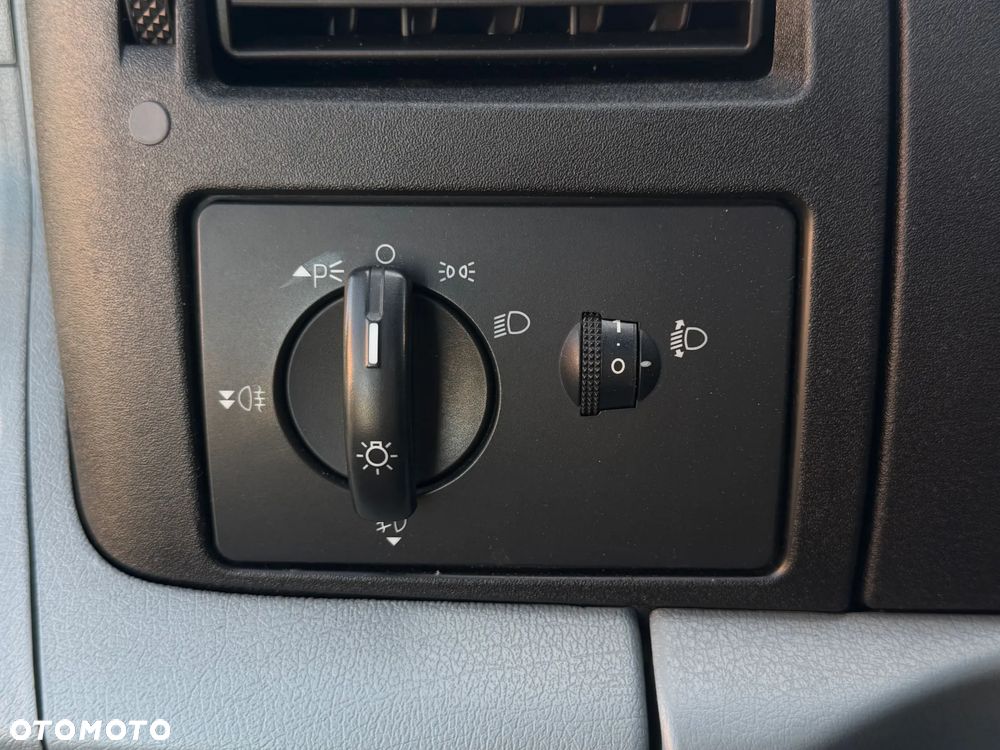 Ford Transit - 15