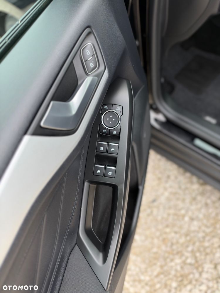 Ford Focus - 21