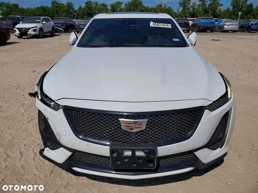 Cadillac CT5 - 2