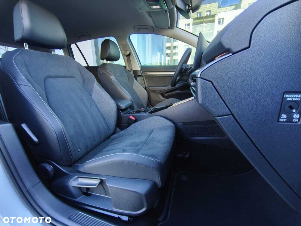 Volkswagen Golf Variant 1.5 eTSI mHEV Style DSG - 18