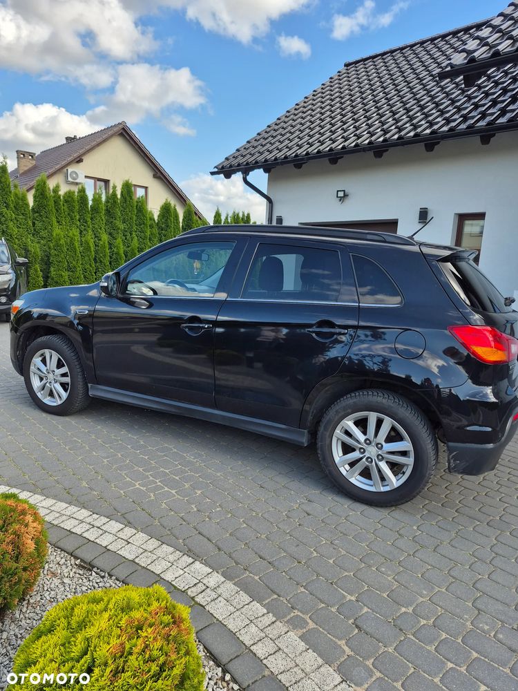 Mitsubishi ASX - 3