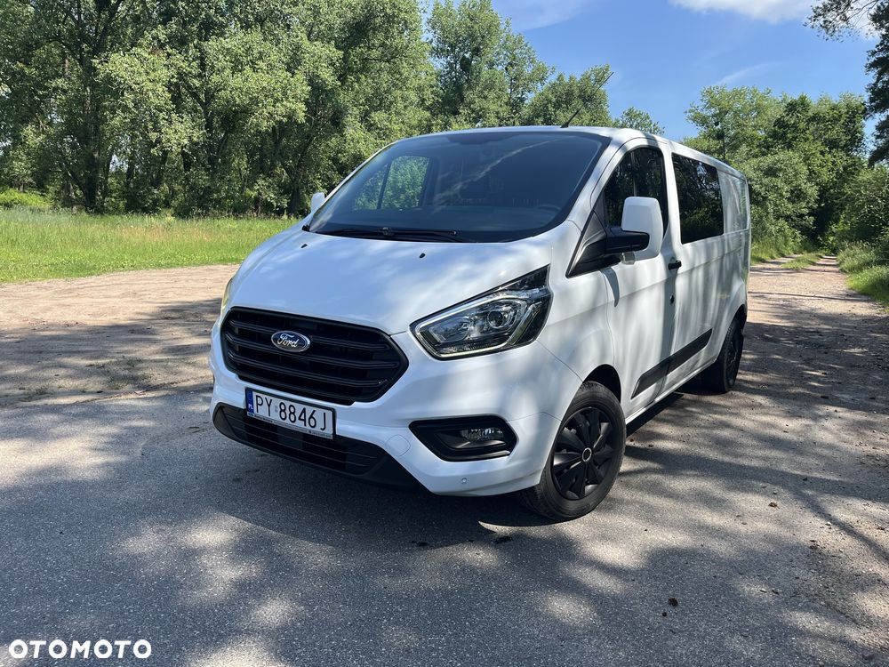 Ford Tourneo Custom - 4