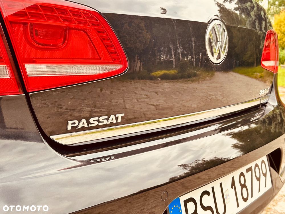 Volkswagen Passat 2.0 TDI 4Mot Highline DSG - 9