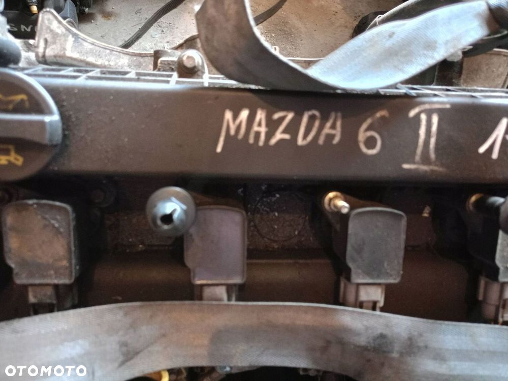 Silnik Mazda 6 FL 2.0 16V uszkodzona część głowicy