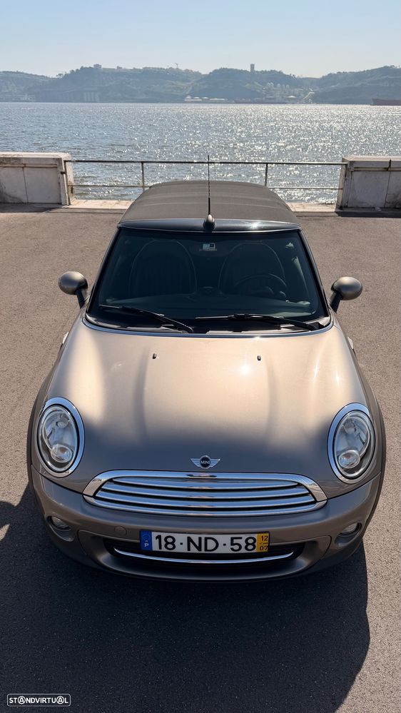 MINI Cabrio - 15
