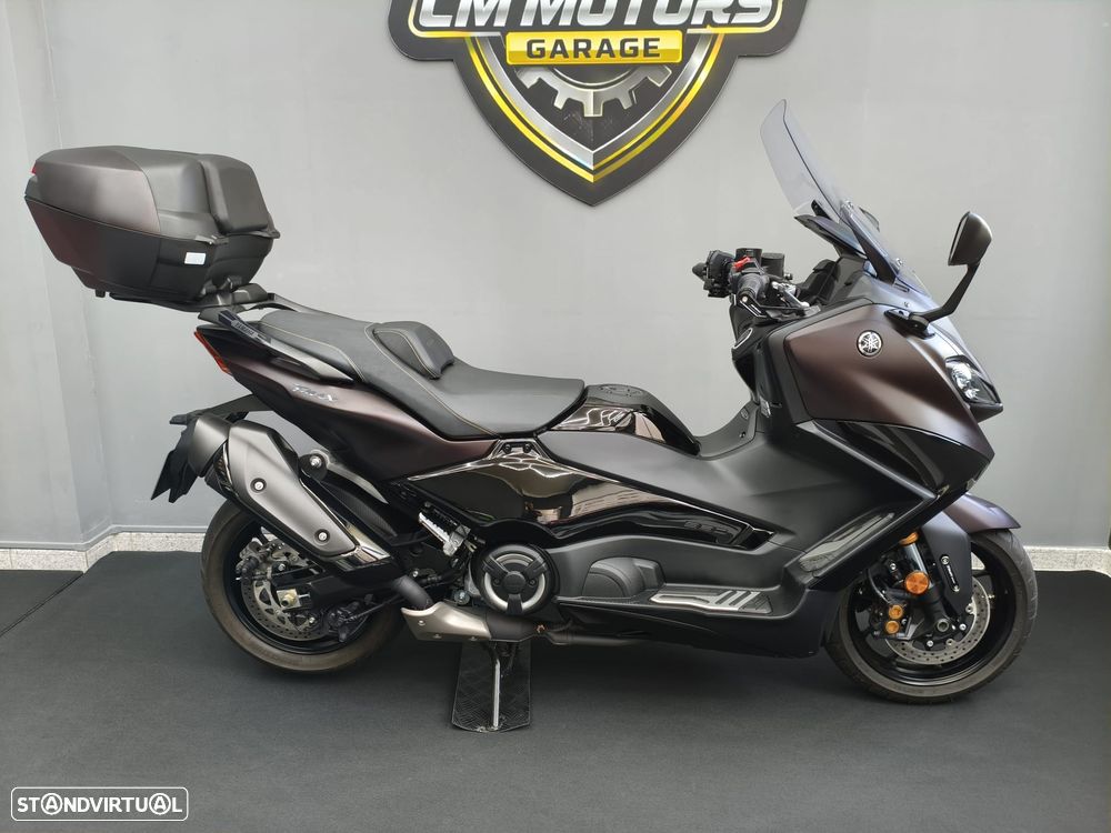 Yamaha TMAX Tech Max - 21