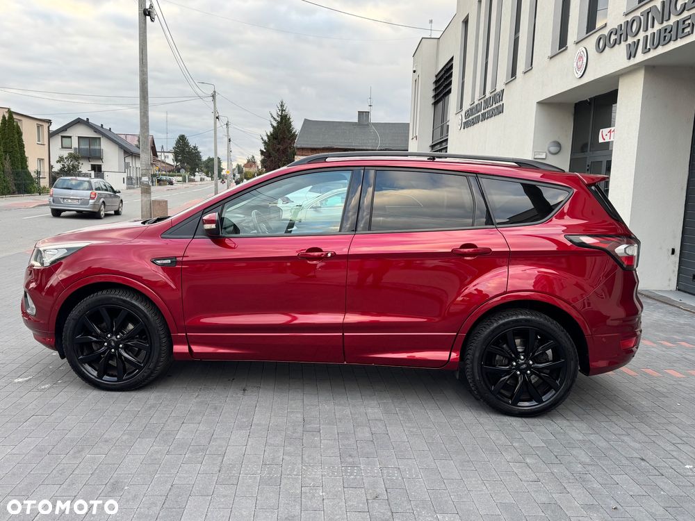 Ford Kuga 1.5 EcoBoost 2x4 ST-Line - 4