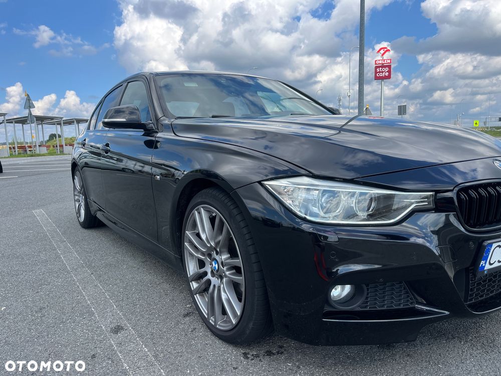 BMW Seria 3 330d xDrive M Sport Sport - 6